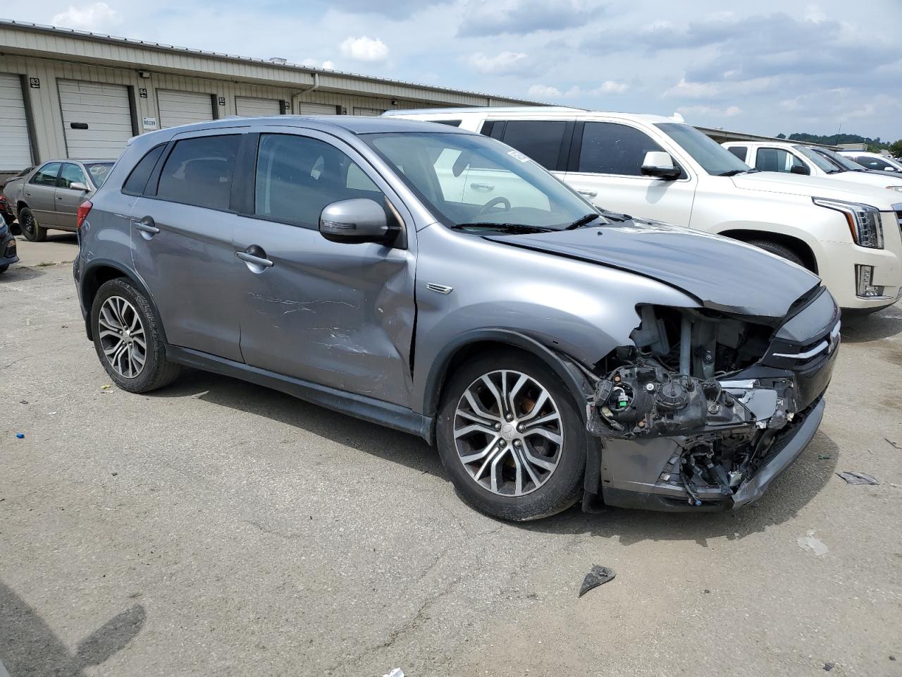 Lot #2923957942 2018 MITSUBISHI OUTLANDER