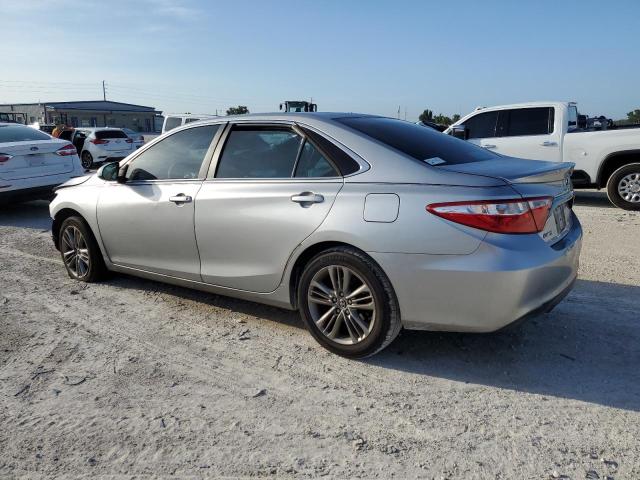 VIN 4T1BF1FK8GU172426 2016 Toyota Camry, LE no.2