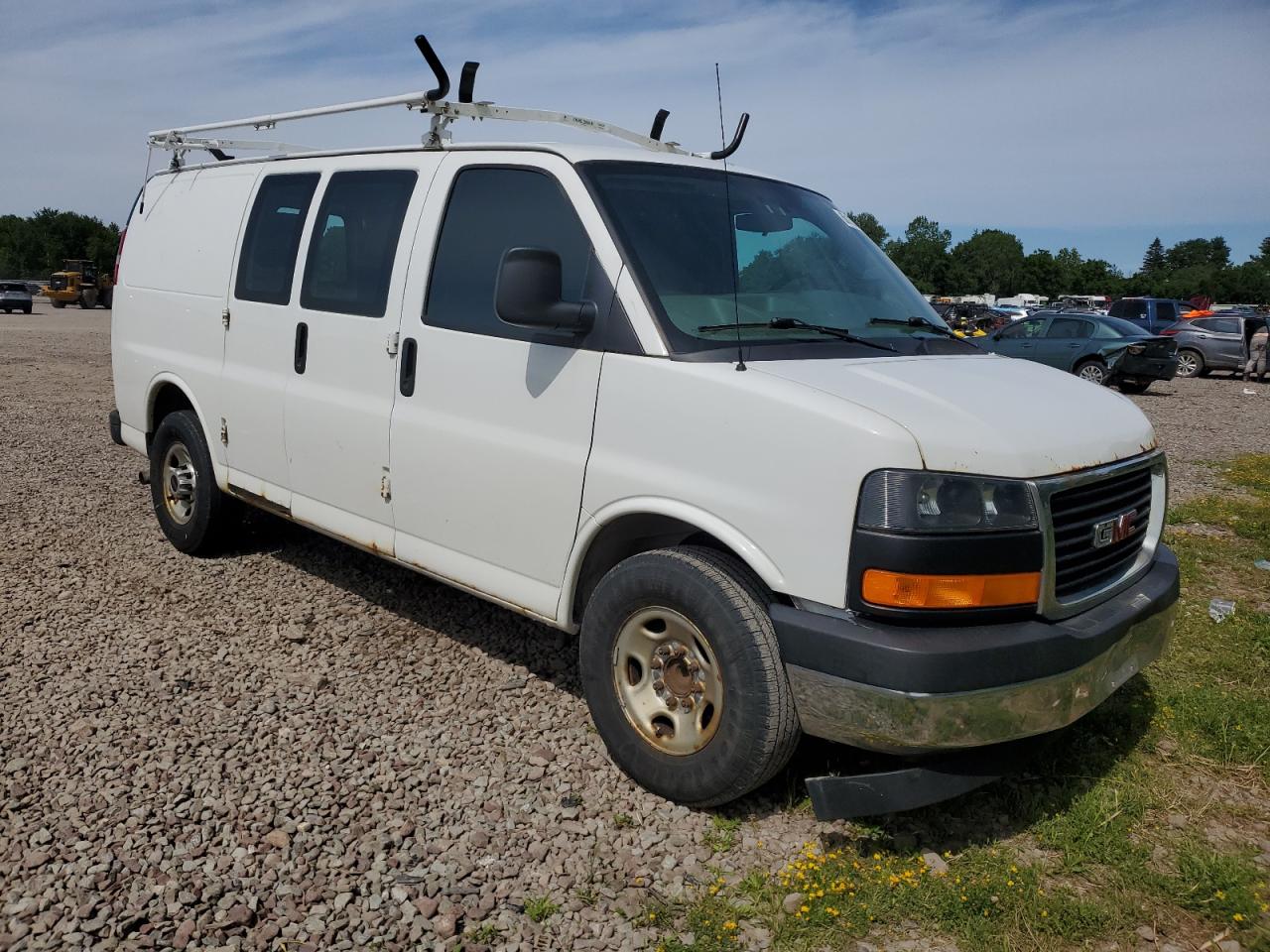 2017 GMC Savana G2500 vin: 1GTW7AFF7H1904781