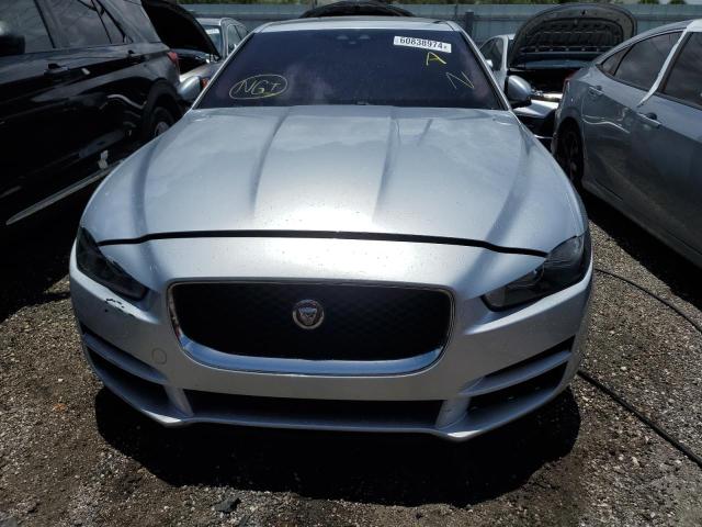 VIN SAJAD4FX7JCP34785 2018 Jaguar XE, Premium no.5