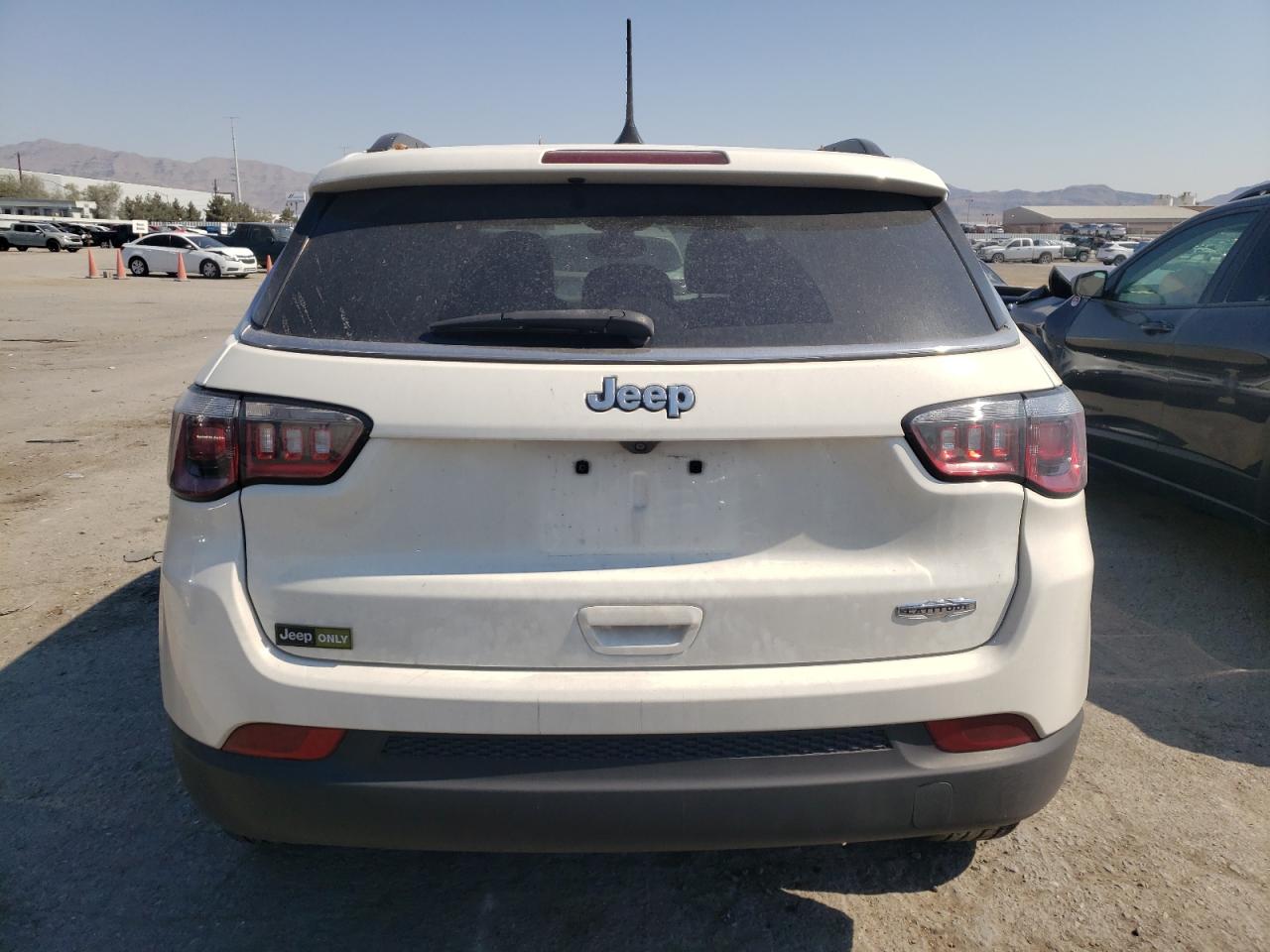 3C4NJCBB4LT141471 2020 Jeep Compass Latitude