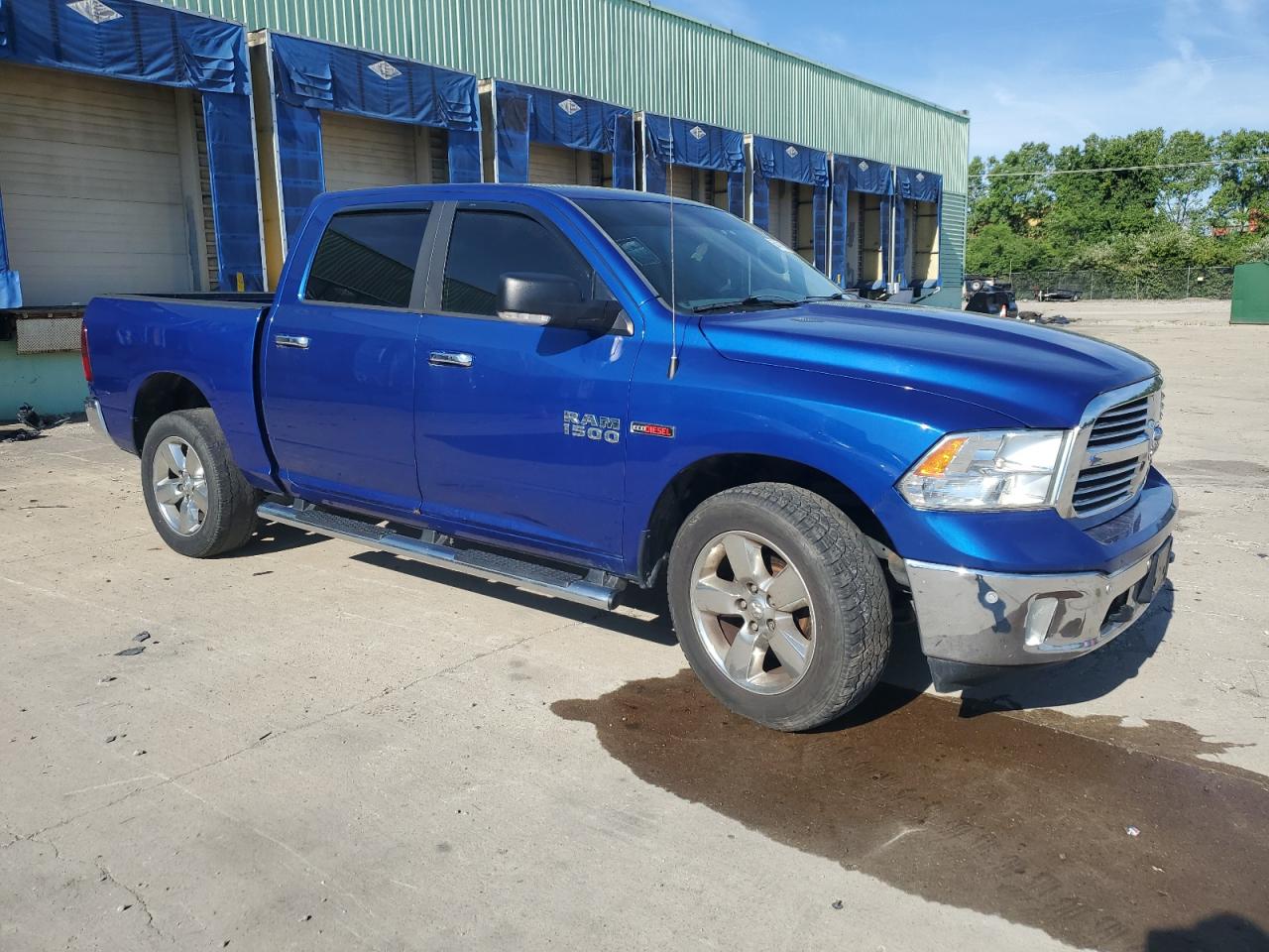 1C6RR7LM4FS687847 2015 Ram 1500 Slt