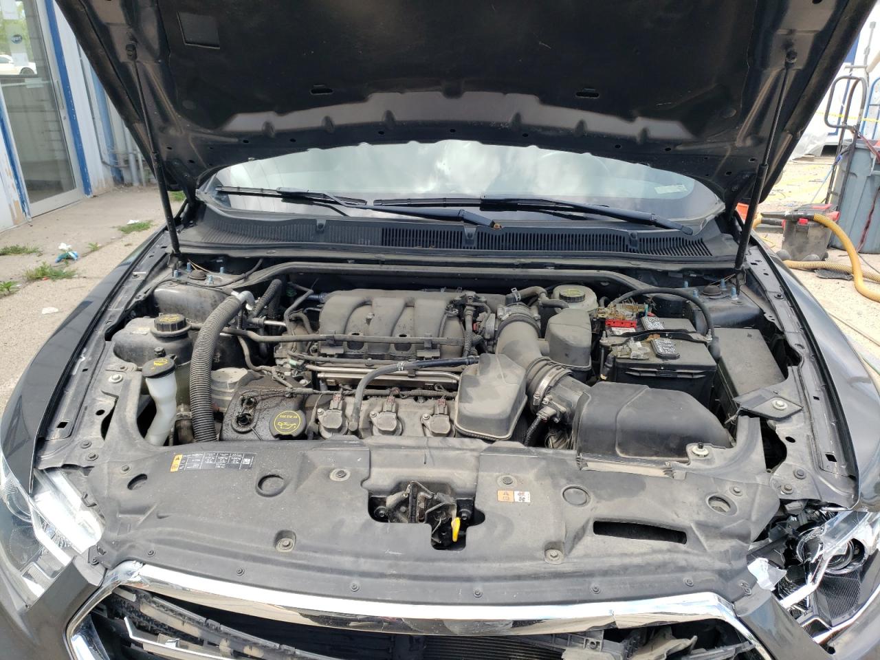 1FAHP2E8XFG174544 2015 Ford Taurus Sel