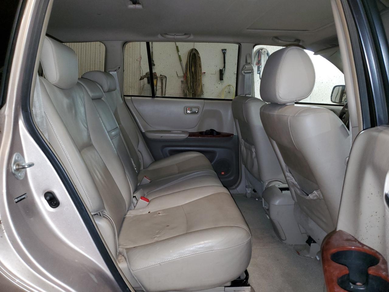 JTEEP21A540062712 2004 Toyota Highlander