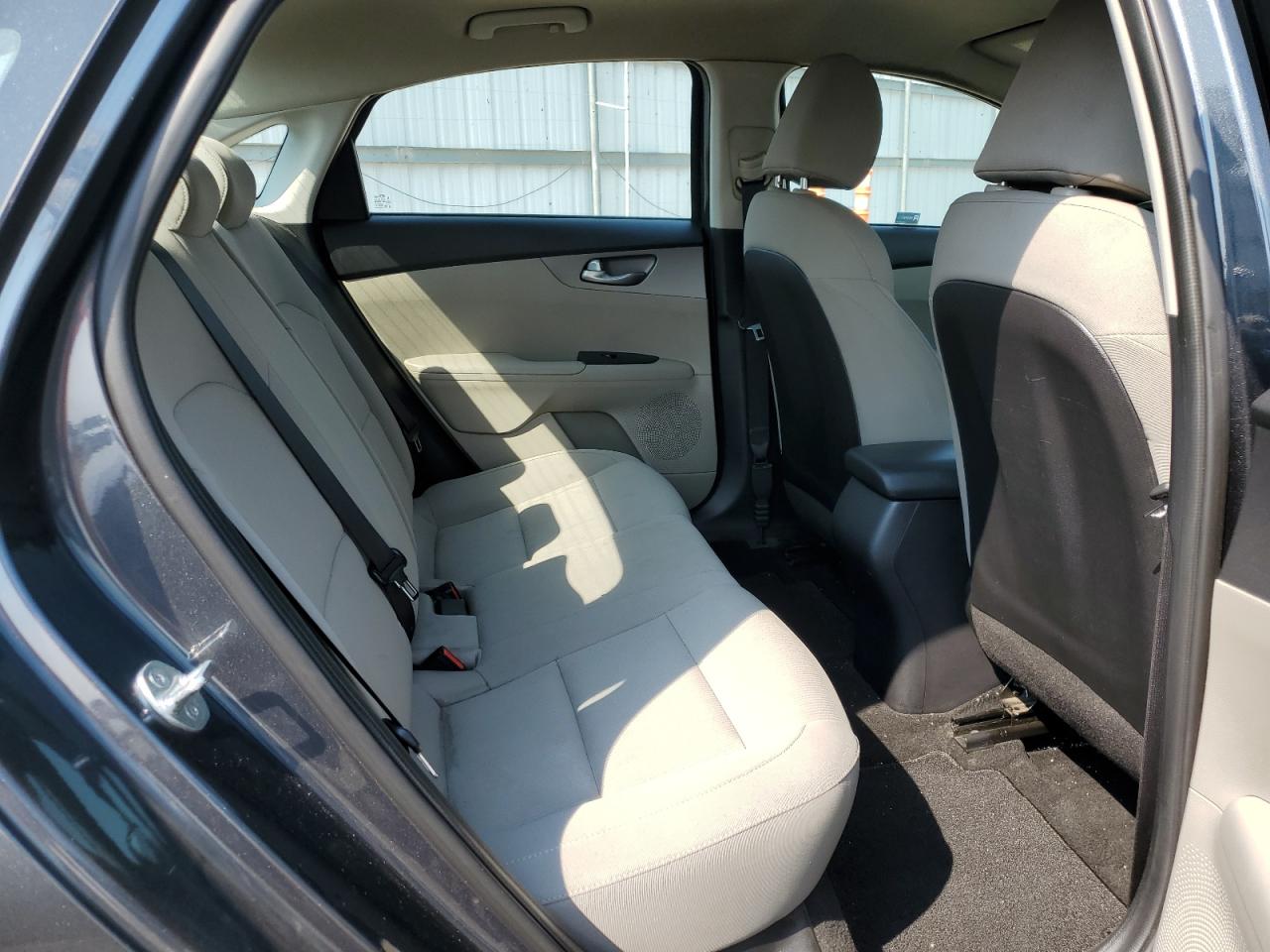 3KPF24AD5ME315984 2021 Kia Forte Fe