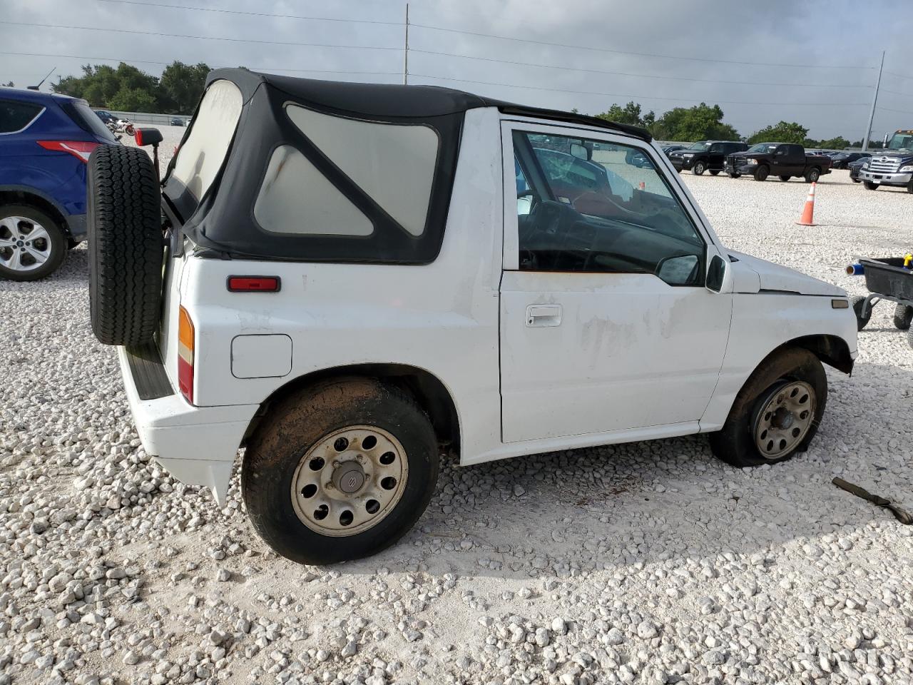 Lot #2993813150 1994 SUZUKI SIDEKICK J