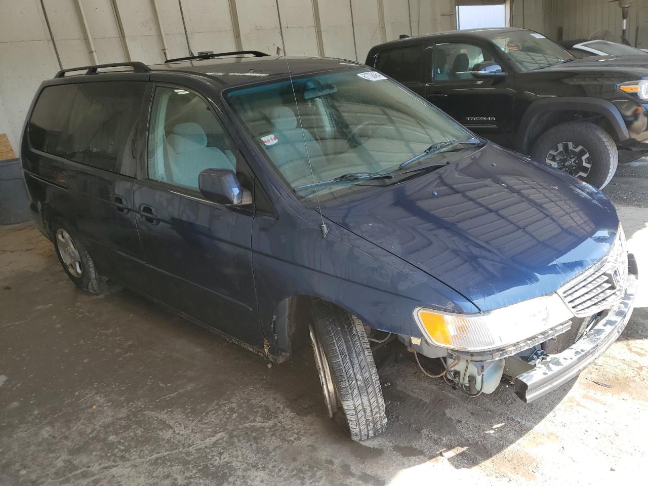 2HKRL1869XH532647 1999 Honda Odyssey Ex