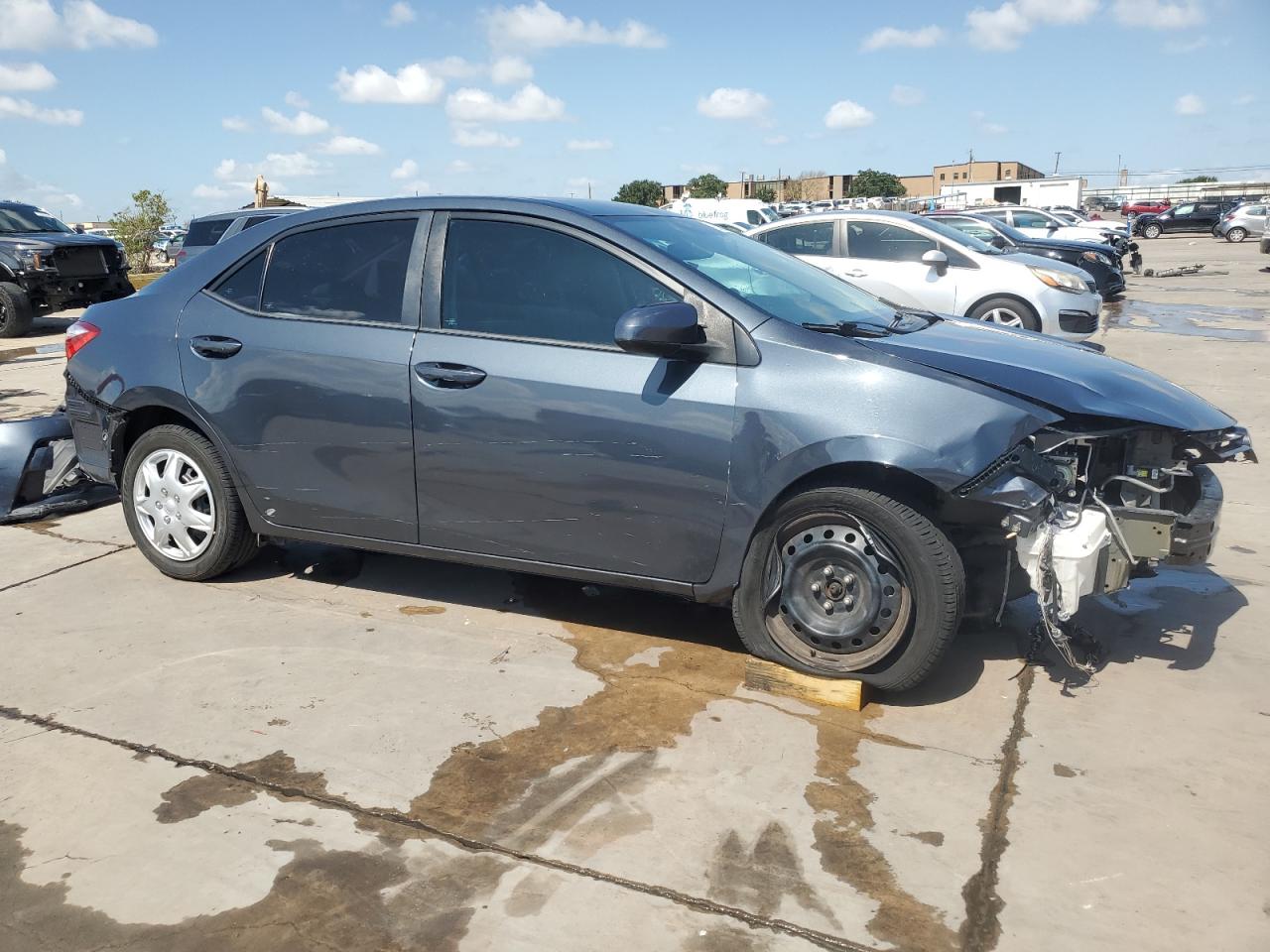 2016 Toyota Corolla L vin: 5YFBURHE0GP523536