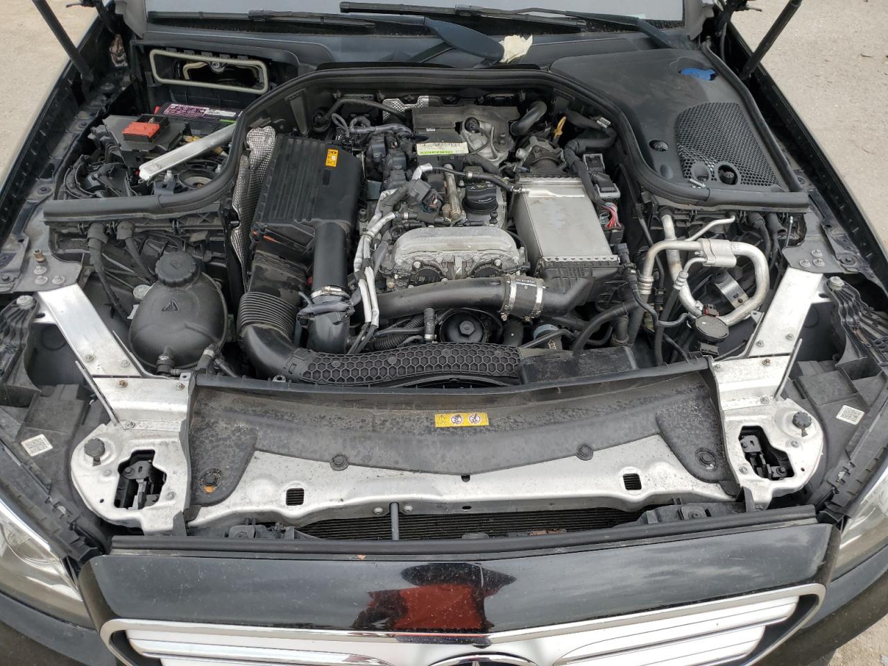 WDDZF4JB5KA513258 2019 Mercedes-Benz E 300