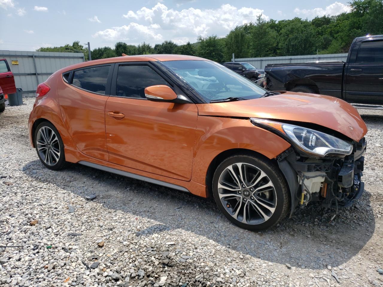 Lot #2996866837 2016 HYUNDAI VELOSTER T