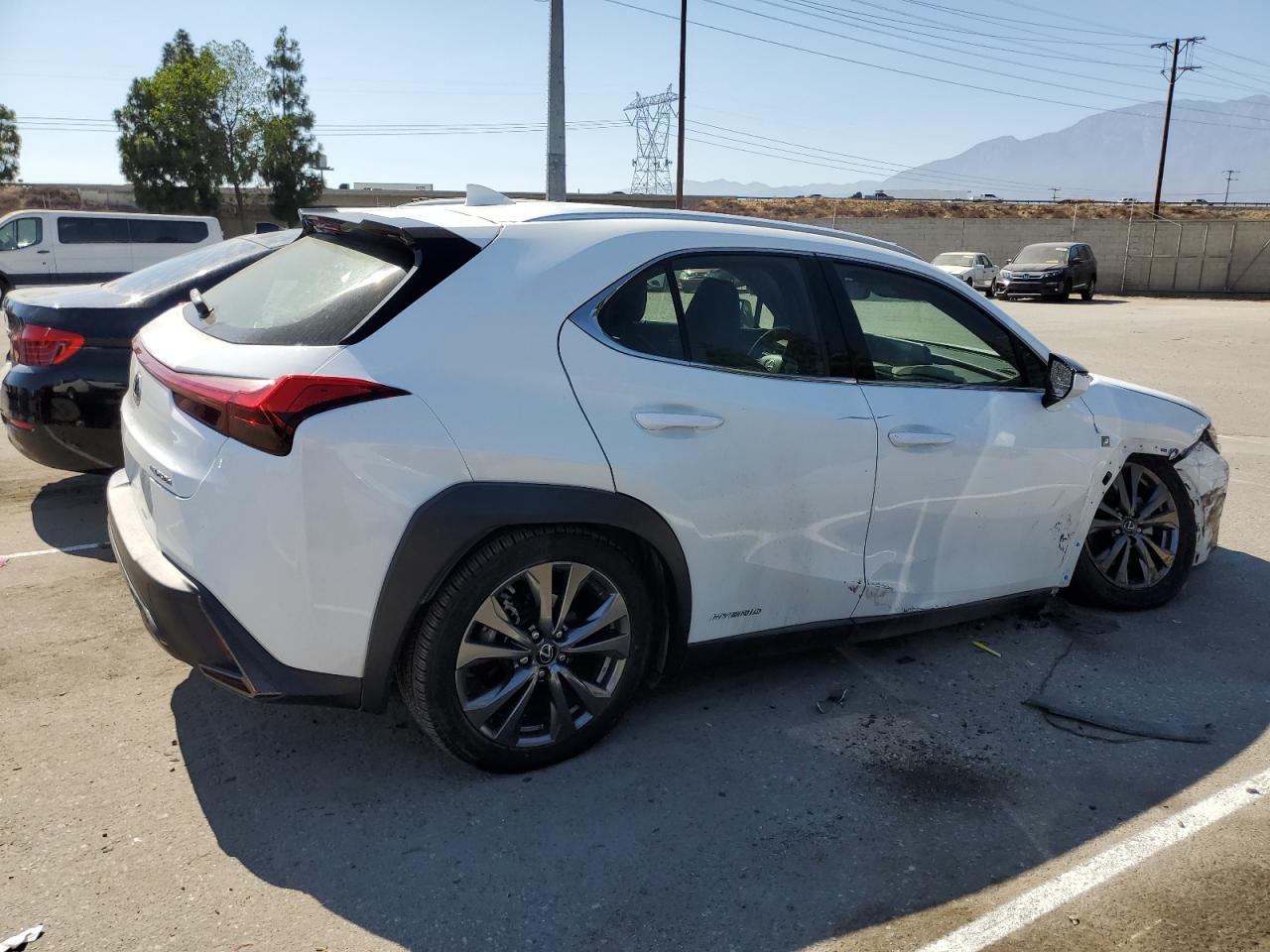 LEXUS UX 250H 2019 white  hybrid engine JTHU9JBH1K2015712 photo #4