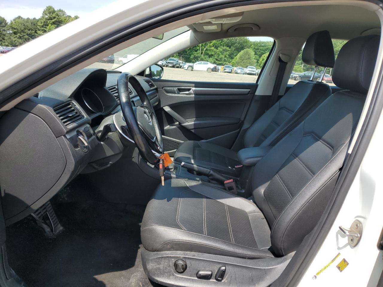 1VWAA7A34JC019490 2018 Volkswagen Passat S