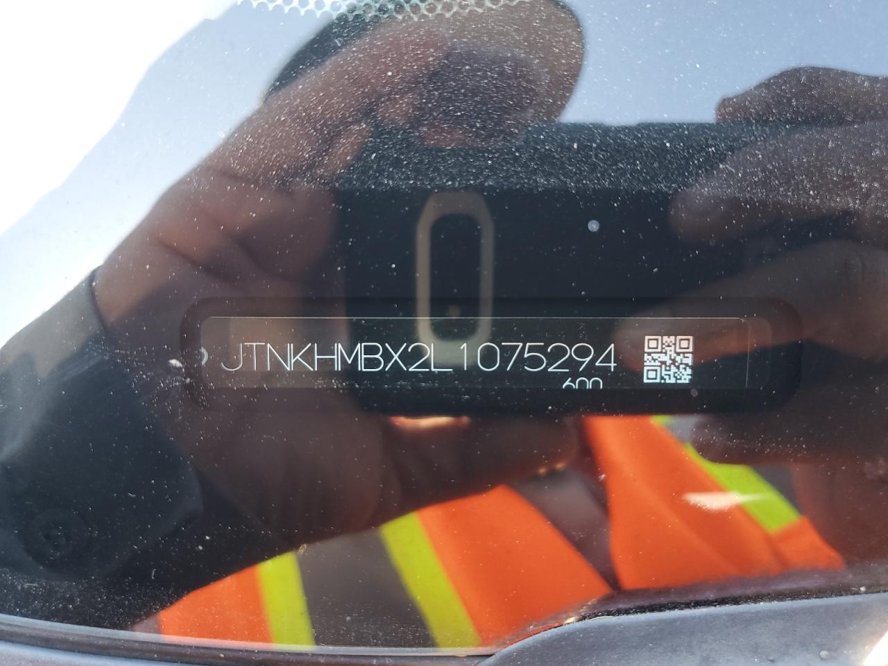 JTNKHMBX2L1075294 2020 Toyota C-Hr Xle