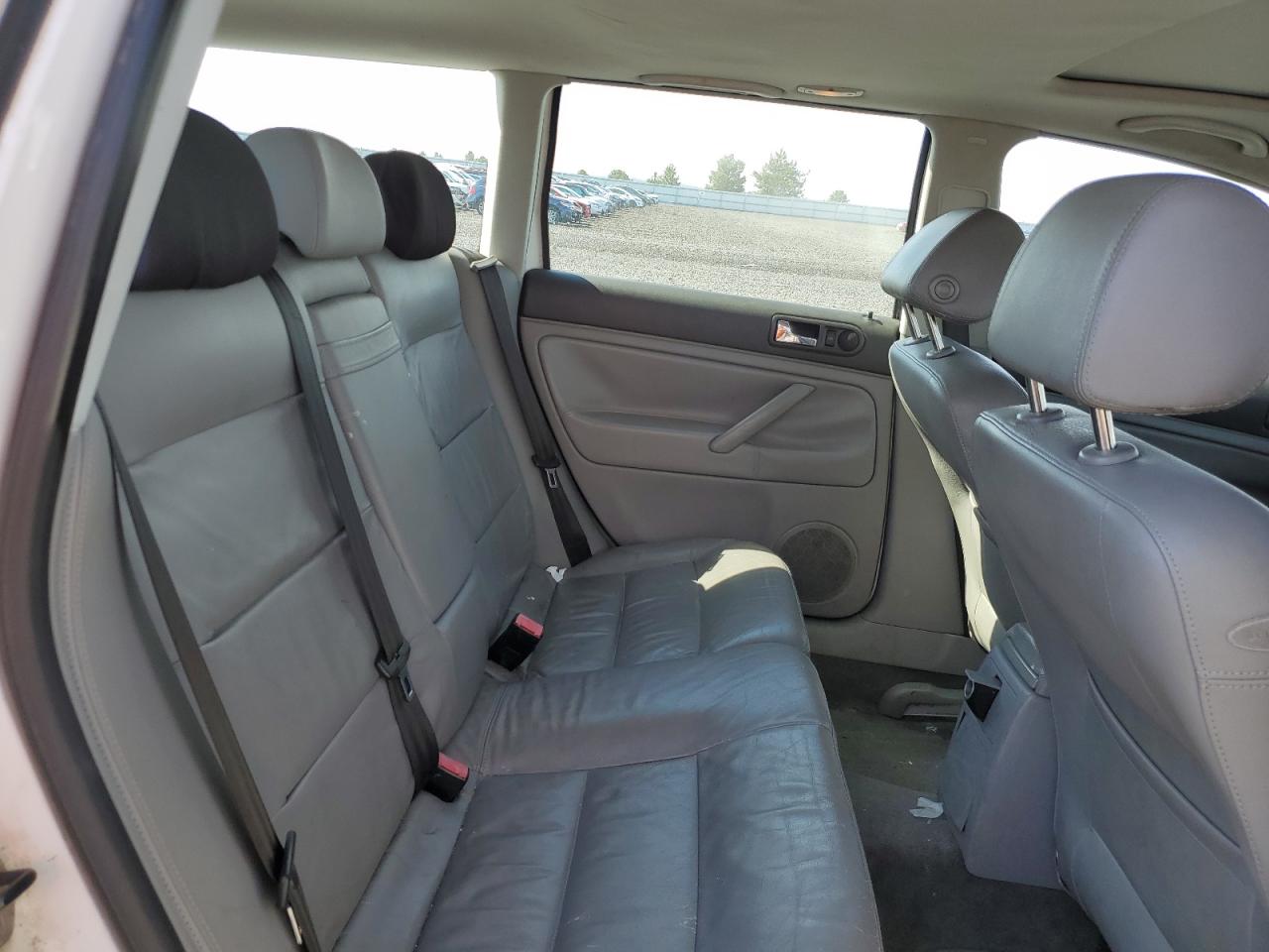 WVWVD63B14E020163 2004 Volkswagen Passat Gls