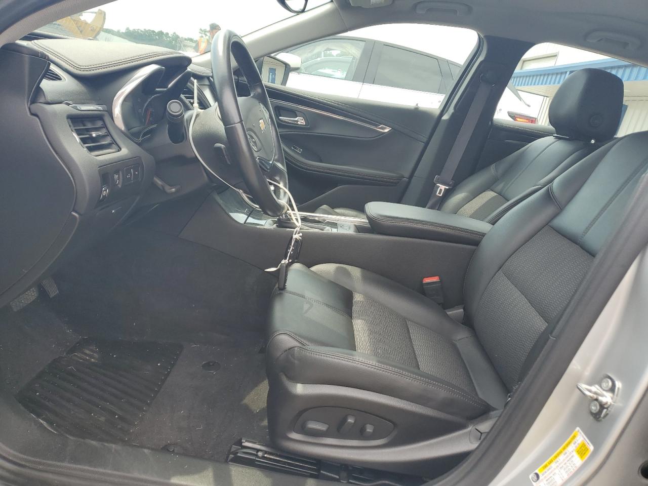 2G1115S38G9189012 2016 Chevrolet Impala Lt