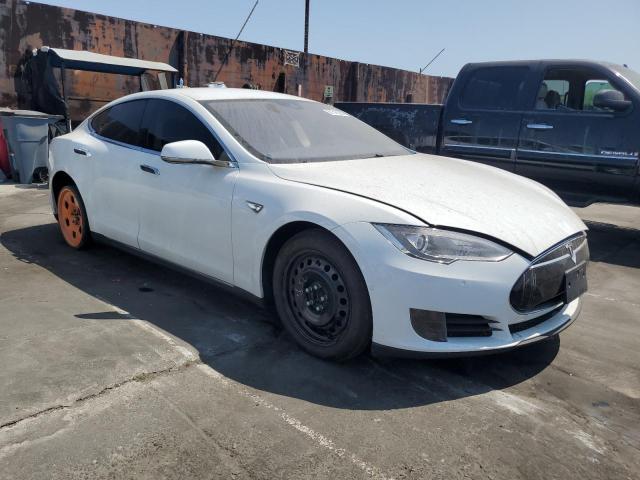 2016 TESLA MODEL S - 5YJSA1E13GF136034