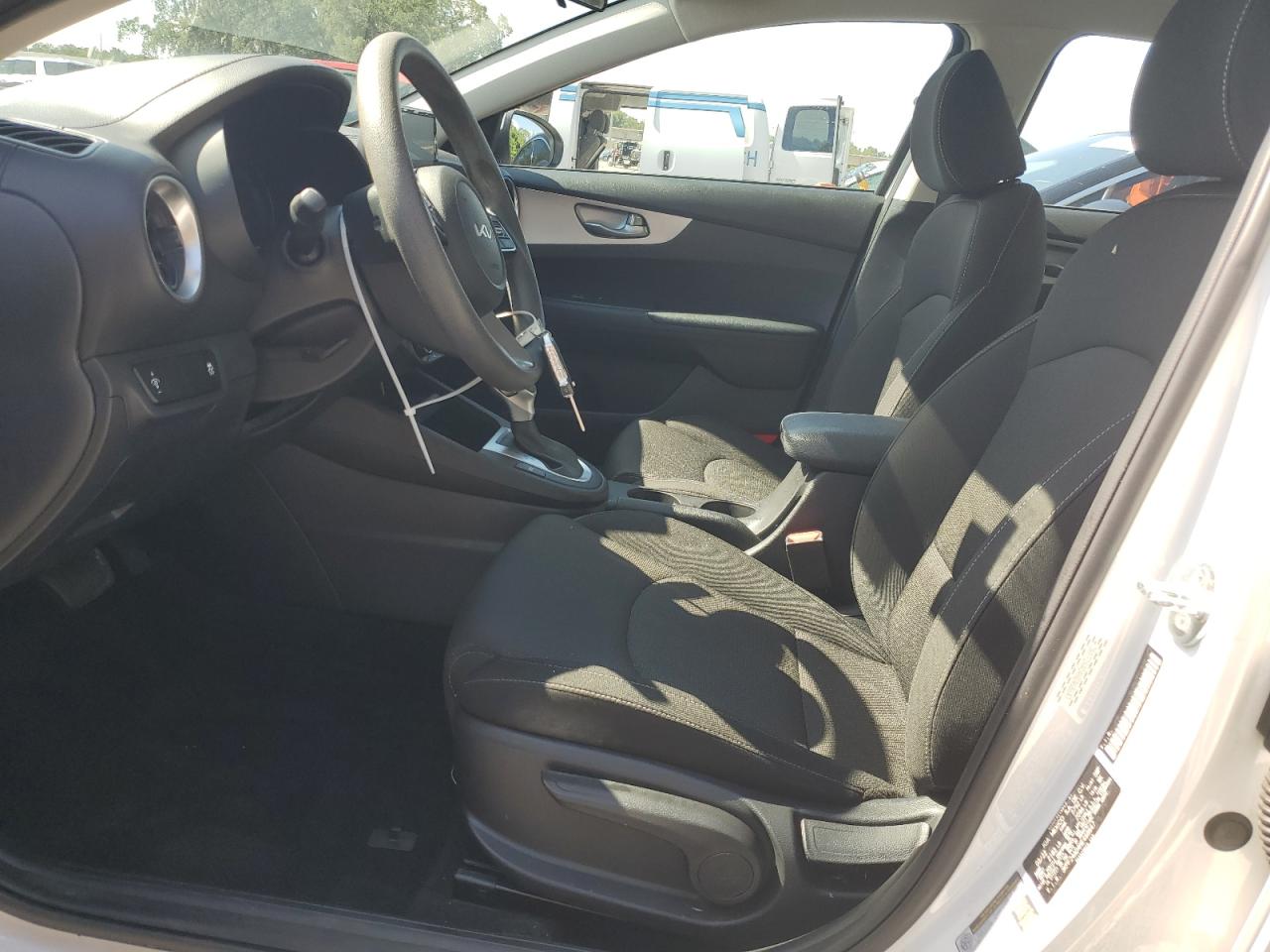 3KPF24AD4NE468647 2022 Kia Forte Fe