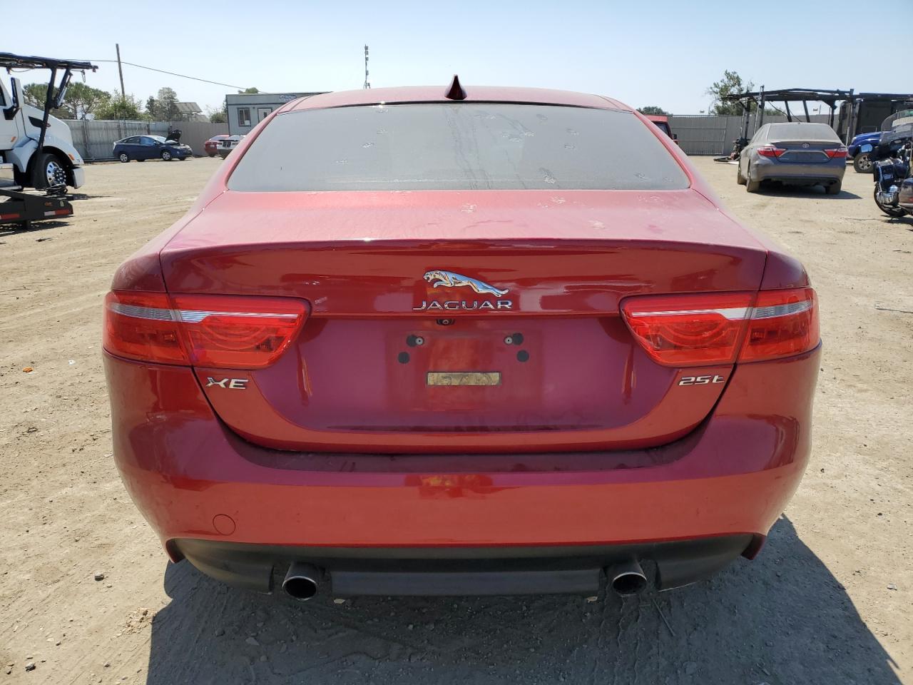 SAJAD4BGXHA971685 2017 Jaguar Xe Premium