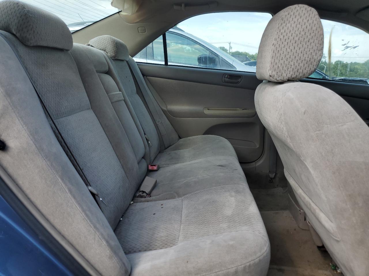 4T1BE30K73U746810 2003 Toyota Camry Le