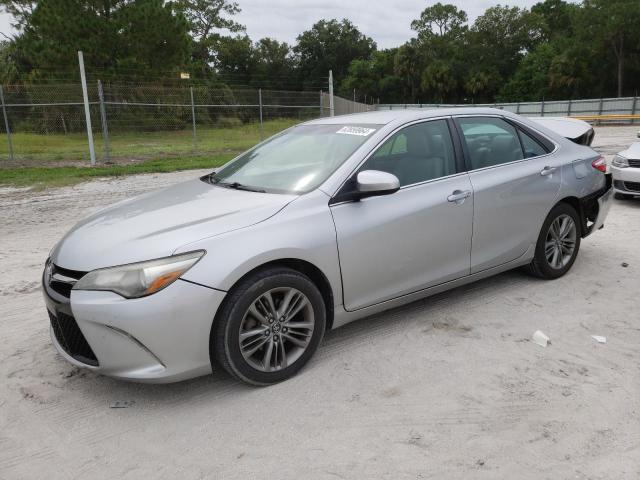 4T1BF1FK0HU422159 2017 TOYOTA CAMRY - Image 1