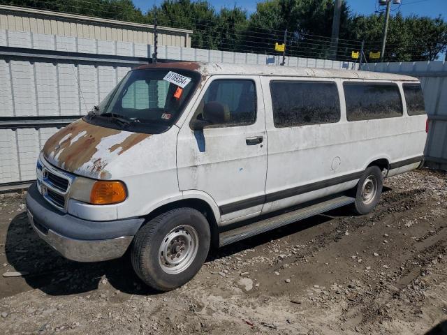 2B5WB35Z62K110395 2002 Dodge Ram Wagon B3500