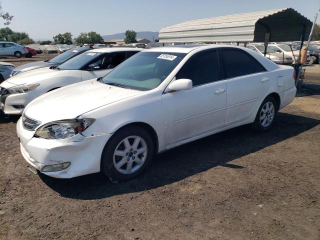 2004 Toyota Camry Le VIN: JTDBE30K840262190 Lot: 55154914