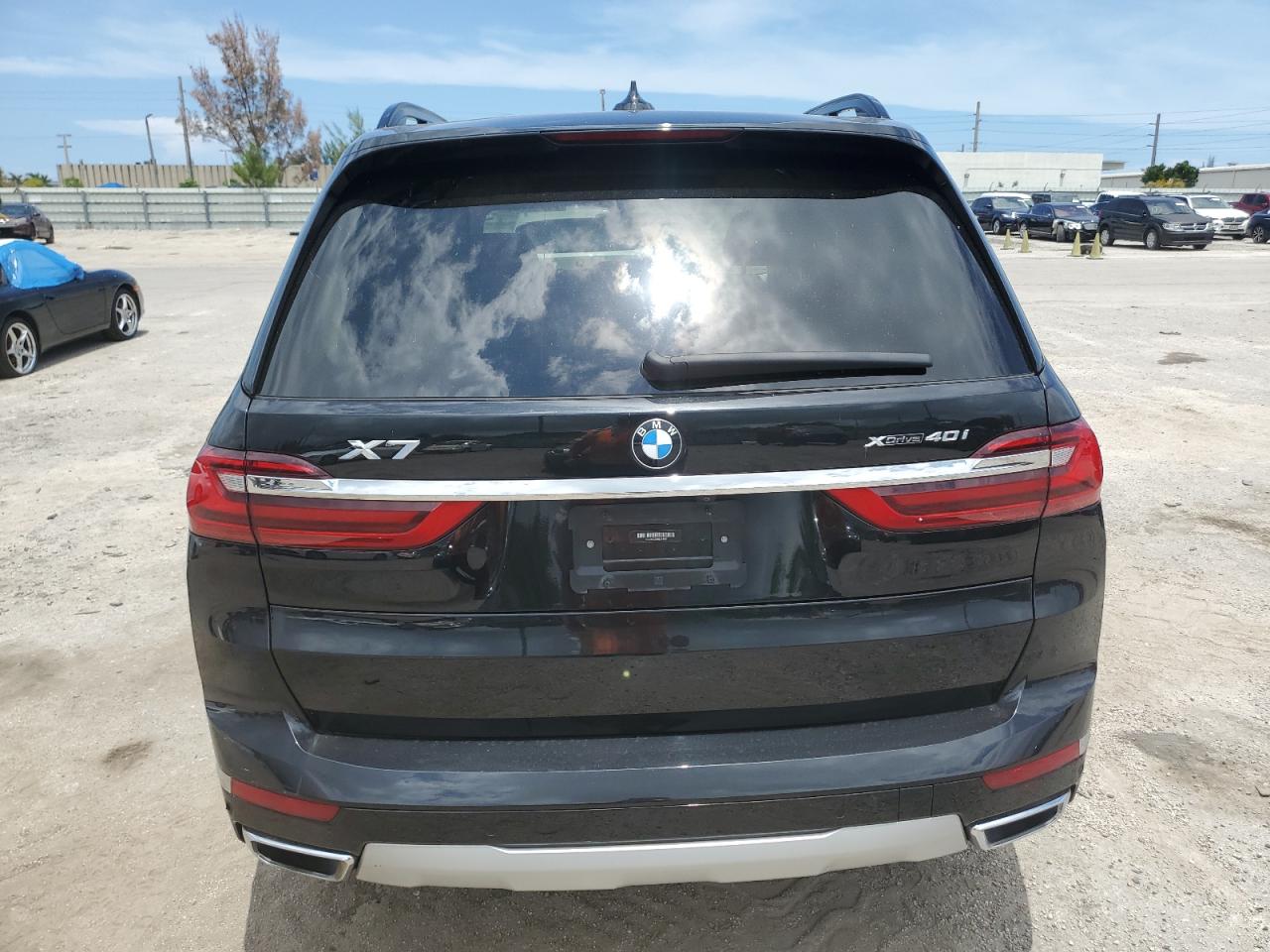 5UXCW2C0XN9J14947 2022 BMW X7 xDrive40I