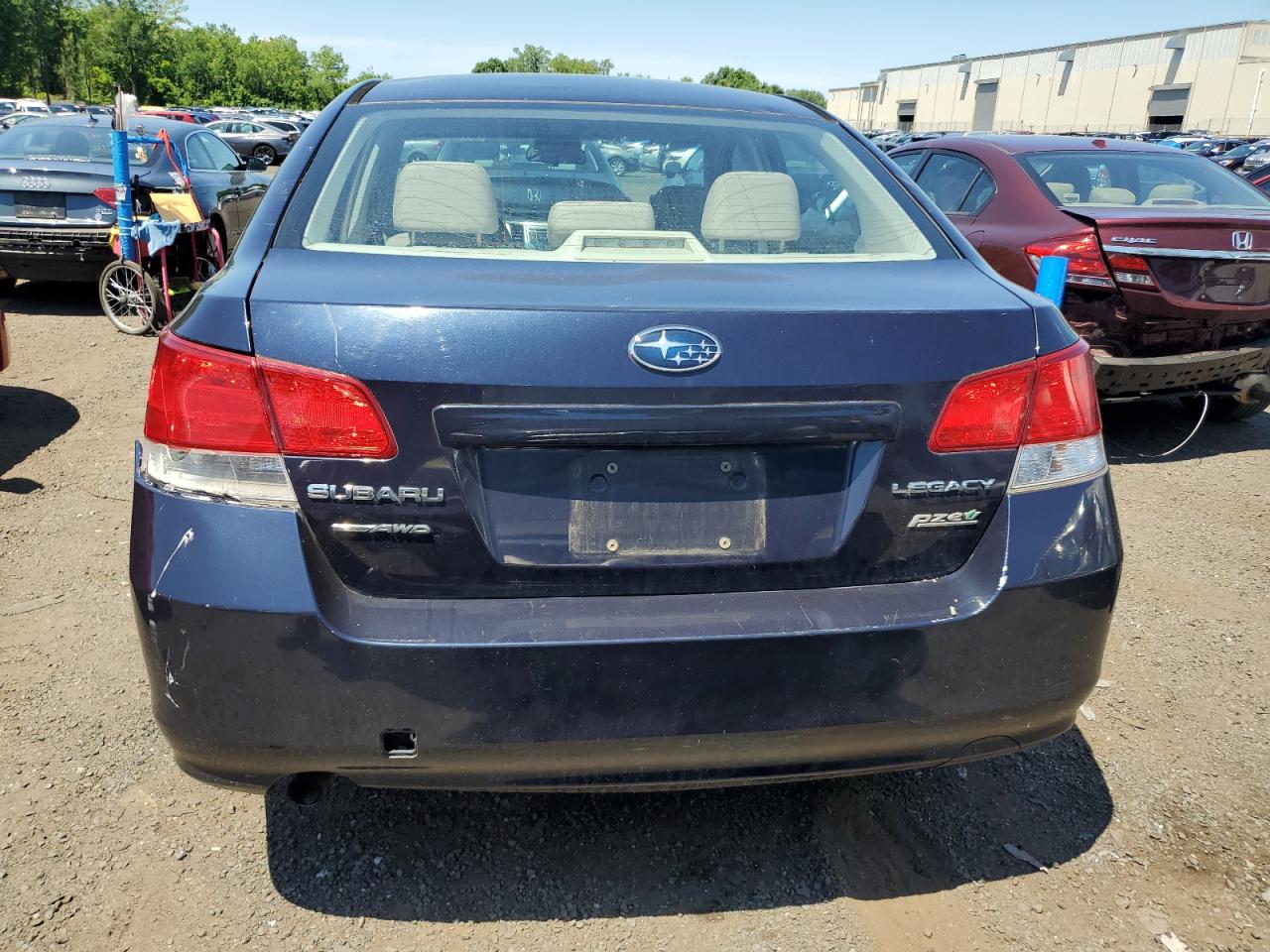 4S3BMBA68E3018702 2014 Subaru Legacy 2.5I