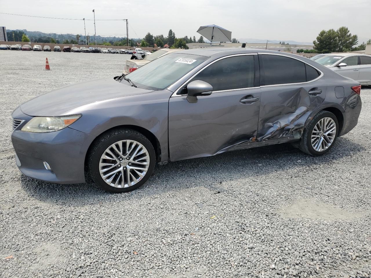 2013 Lexus Es 350 vin: JTHBK1GG2D2022392