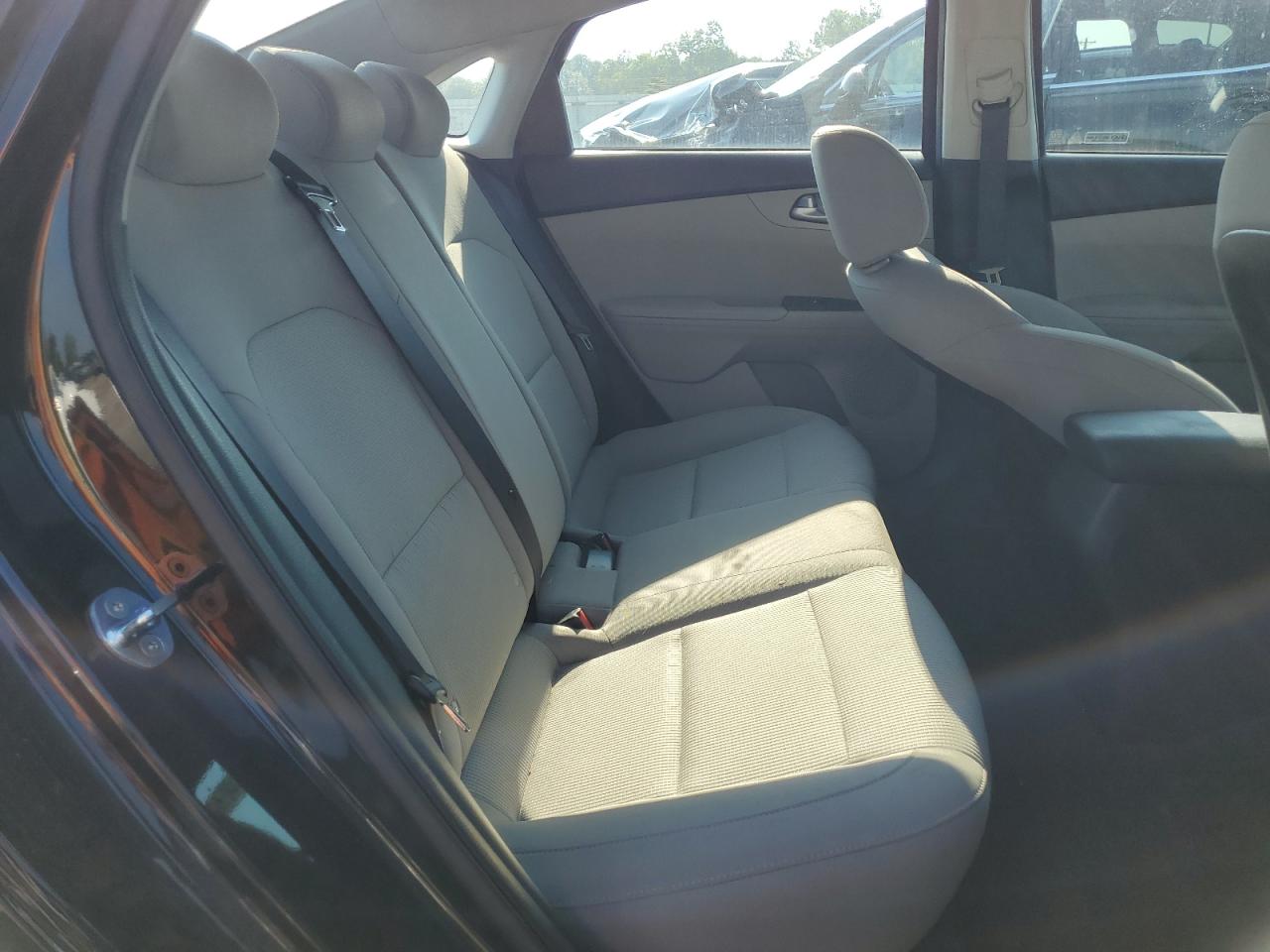 3KPF24ADXME361617 2021 Kia Forte Fe