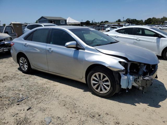 VIN 4T4BF1FK7GR523820 2016 Toyota Camry, LE no.4