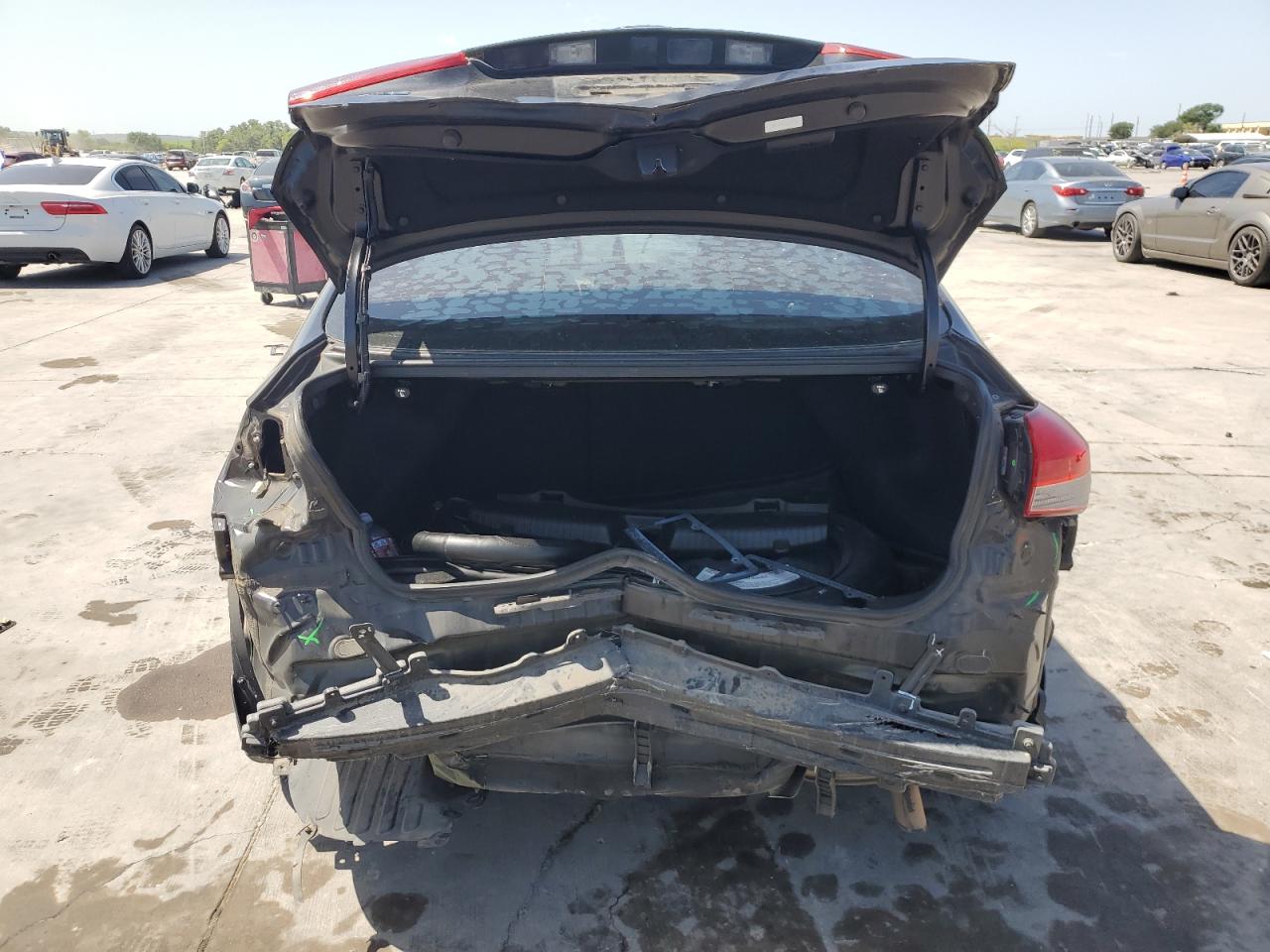 3KPFK4A76HE077787 2017 Kia Forte Lx