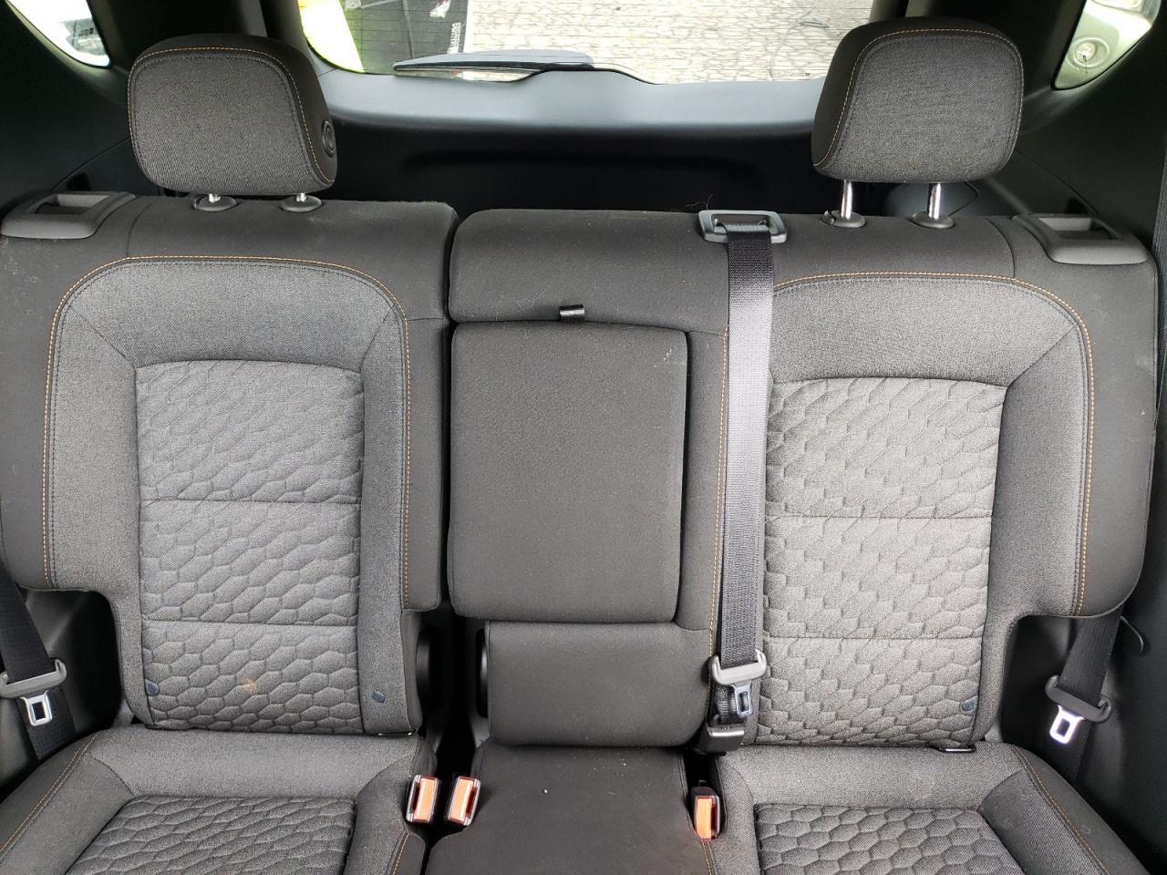 2GNAXUEV2K6228076 2019 Chevrolet Equinox Lt