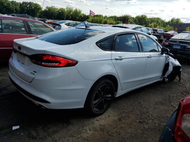 VIN 3FA6P0HD6JR228055 2018 Ford Fusion, SE no.3