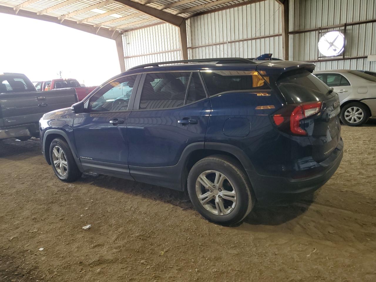 VIN: 3GKALMEV5NL204055 2022 GMC TERRAIN SL