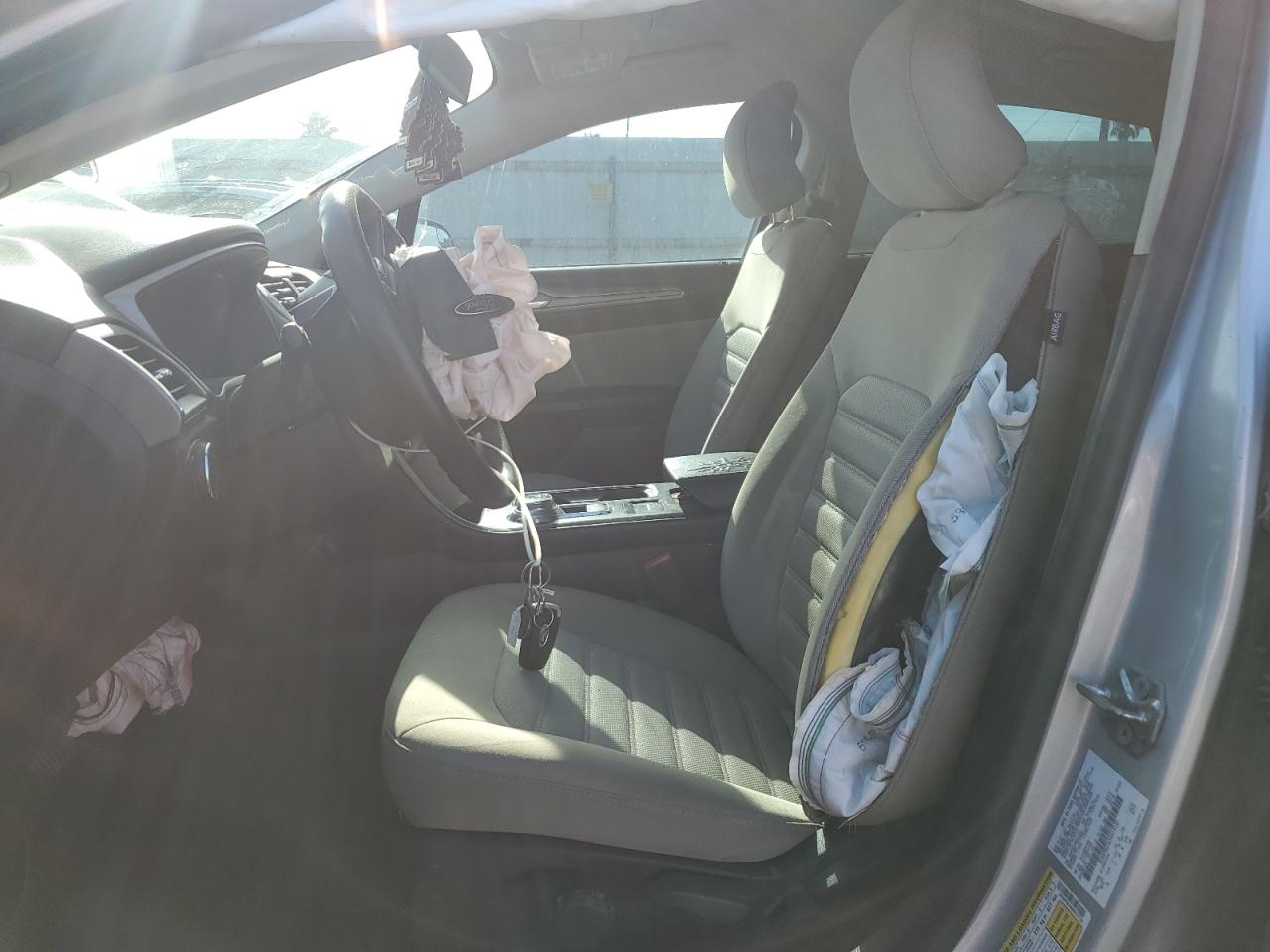 3FA6P0G76HR413132 2017 Ford Fusion S