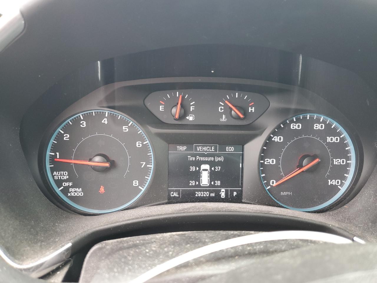 2GNAXSEV4J6150743 2018 Chevrolet Equinox Lt