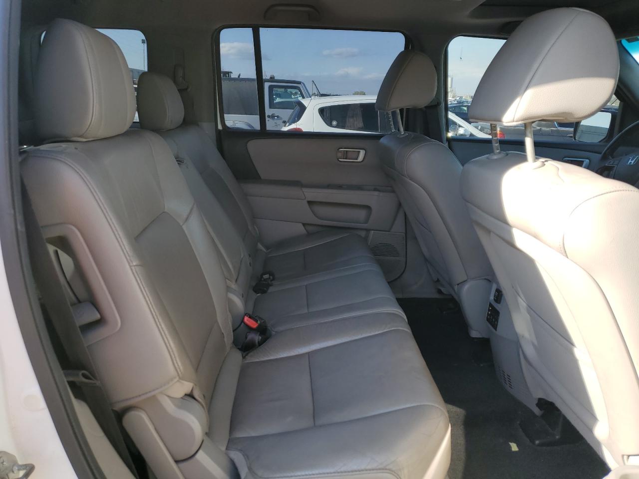 5FNYF3H64CB020298 2012 Honda Pilot Exl