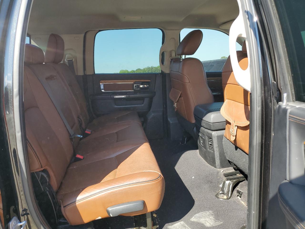 3C6UR5PL4FG674832 2015 Ram 2500 Longhorn