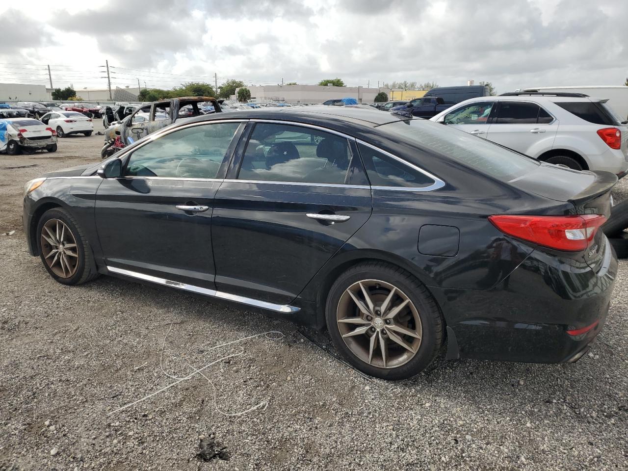 5NPE34ABXFH048251 2015 Hyundai Sonata Sport