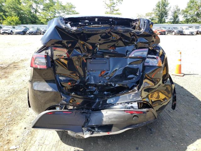 2024 TESLA MODEL Y - 7SAYGDED4RF091972