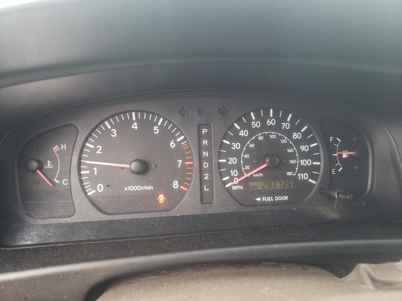 4T3ZF13C4XU112789 1999 Toyota Sienna Le