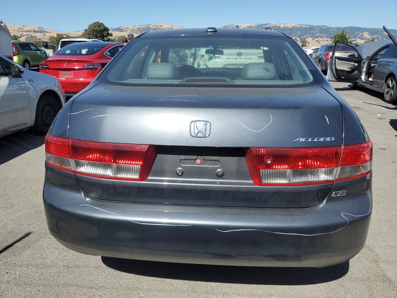 Lot #2960056089 2004 HONDA ACCORD EX