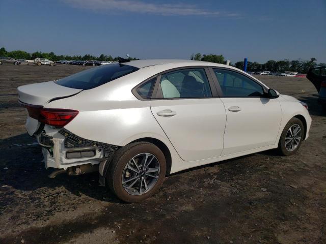 3KPF24AD9PE664683 Kia Forte LX 3