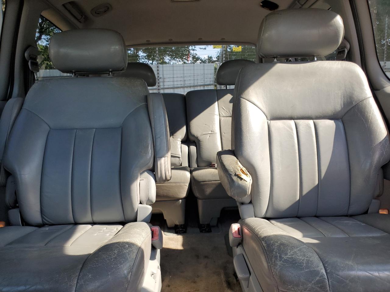 4T3ZF13C2XU136430 1999 Toyota Sienna Le