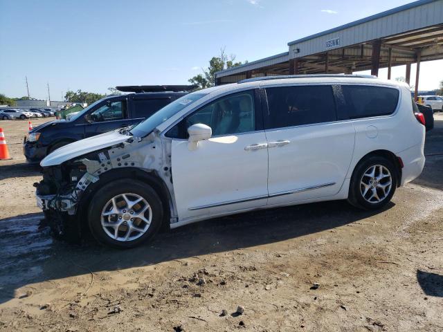 2018 Chrysler Pacifica Touring L VIN: 2C4RC1BG7JR270588 Lot: 61073004