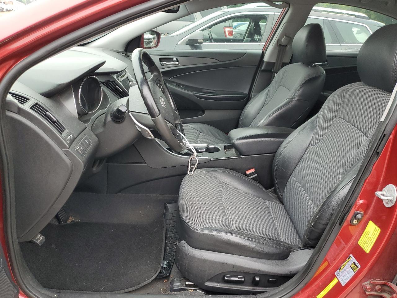 5NPEC4AC3BH054542 2011 Hyundai Sonata Se