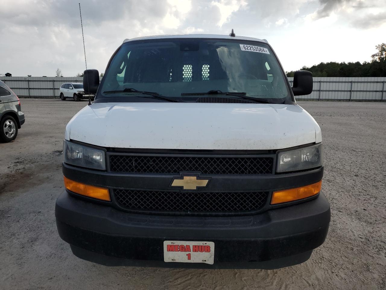 2021 Chevrolet Express G2500 vin: 1GCWGAFP2M1245978