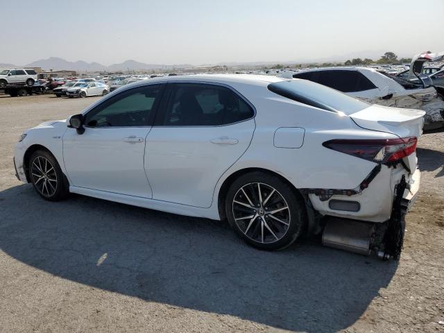 VIN 4T1G31AK0MU020187 2021 Toyota Camry, SE no.2