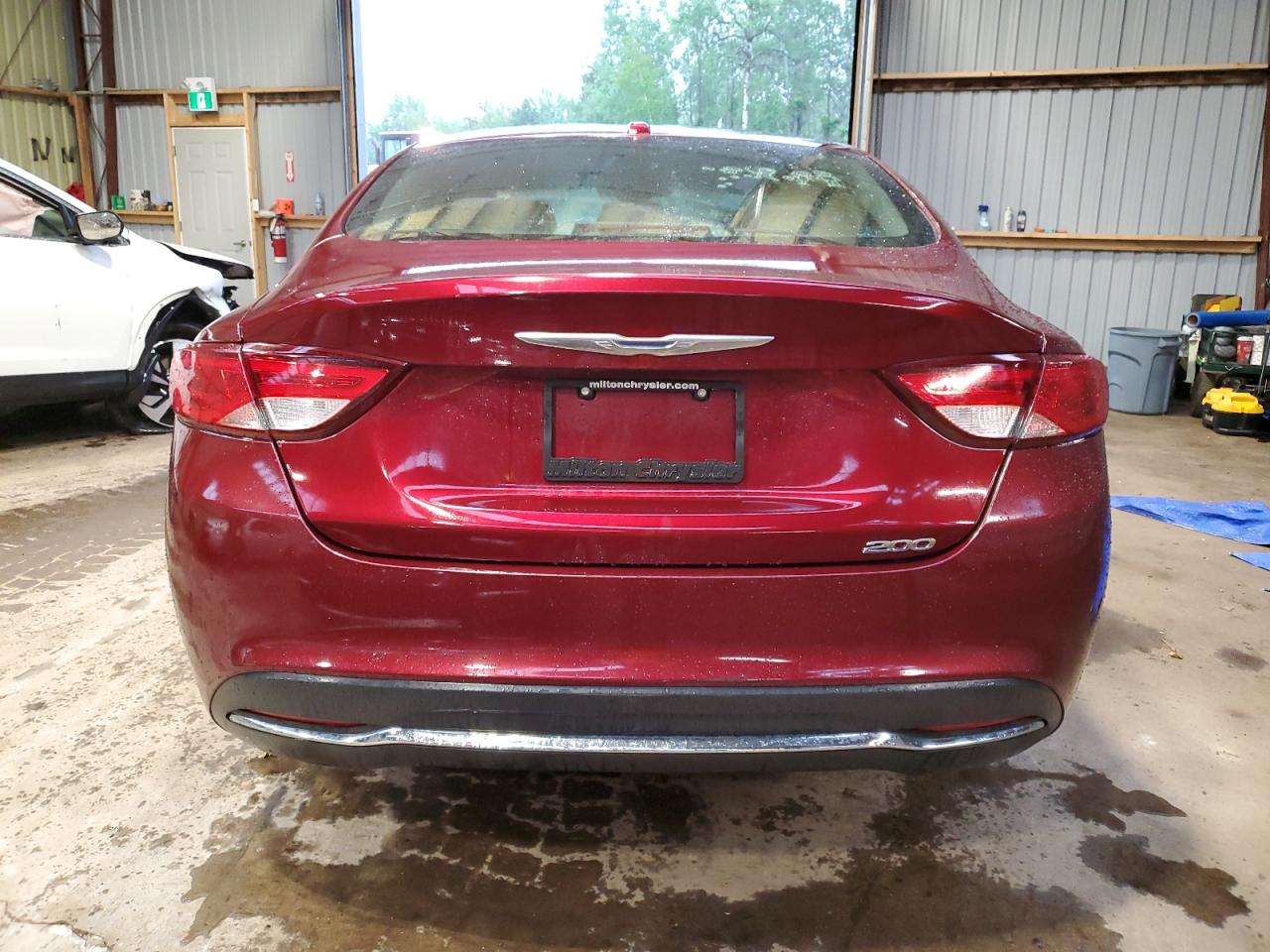 1C3CCCAB2FN531125 2015 Chrysler 200 Limited